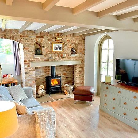格里姆斯比Old Chapel House Tetney Lock别墅 外观 照片